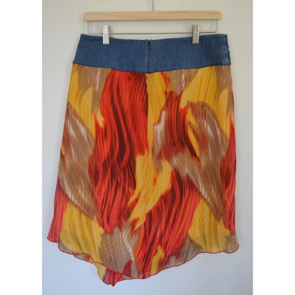 St John Sport Denim Silk Y2K Style Skirt Size Medium - Picture 4 of 4